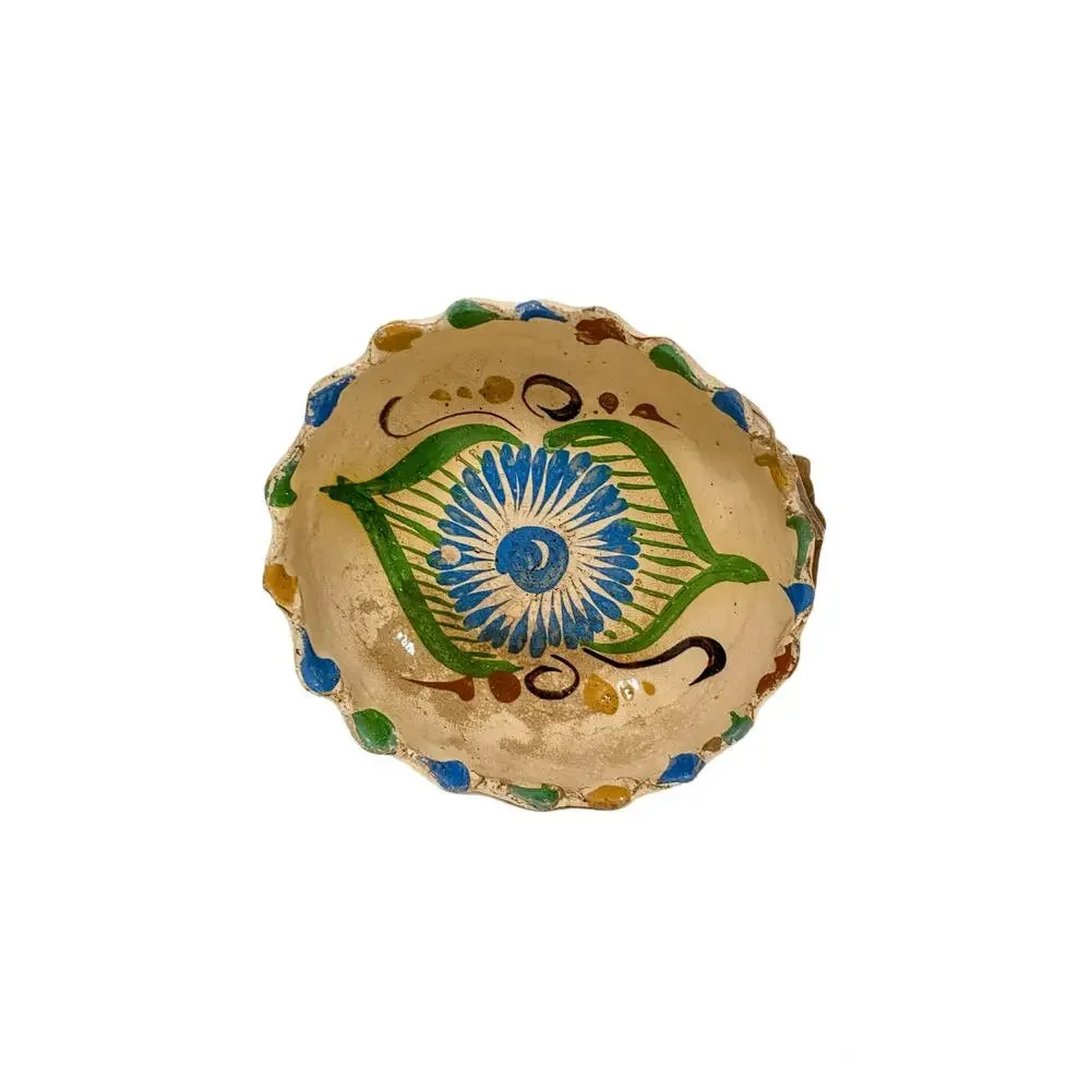 Vintage Folk Art Clay Mexican Tlaquepaque Pottery Scalloped Nesting Bowl Set
